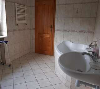 Проживание в семье Pensjonat Nostalgia Колобжег Double Room with Private External Bathroom - 4-6